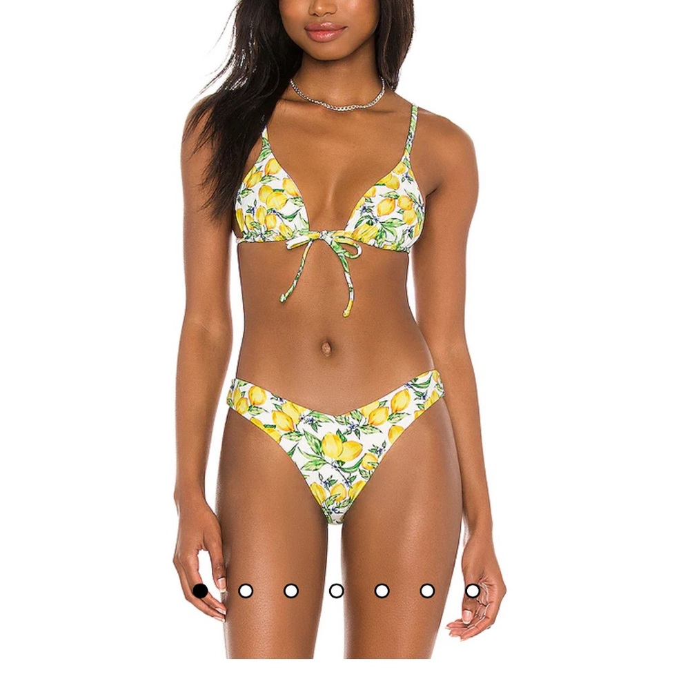 WeWoreWhat Bathing Suit in Lemons All Over White